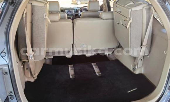 Tenga Tsaru Toyota Fortuner Zvimwe Mota in Beitbridge in Matabeleland South Tenga Tsaru Toyota Fortuner Zvimwe Mota in Beitbridge in Matabeleland South