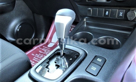 Acheter Occasion Voiture Toyota Hilux Blanc à Beitbridge, Matabeleland South Acheter Occasion Voiture Toyota Hilux Blanc à Beitbridge, Matabeleland South