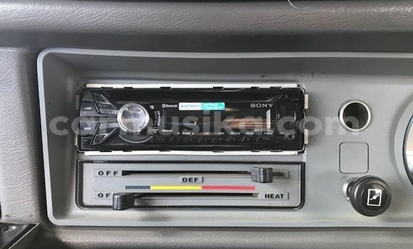 Acheter Occasion Voiture Nissan Pickup Gris à Beitbridge, Matabeleland South Acheter Occasion Voiture Nissan Pickup Gris à Beitbridge, Matabeleland South