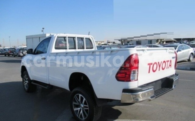 Big with watermark toyota hilux matabeleland south beitbridge 34232