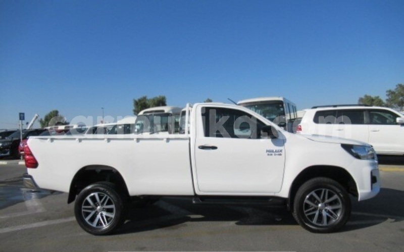 Big with watermark toyota hilux matabeleland south beitbridge 34232