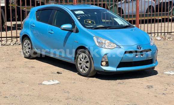 Tenga Tsaru Toyota Aqua Bhuruu Mota in Belvedere in Harare