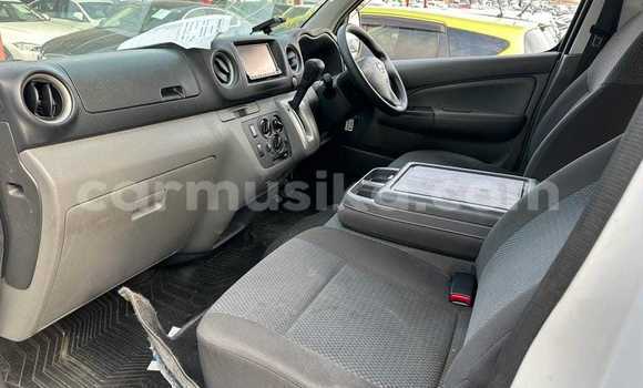 Tenga Tsaru Nissan Caravan Chena Mota in Avondale in Harare Tenga Tsaru Nissan Caravan Chena Mota in Avondale in Harare