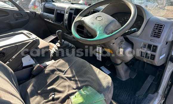 Tenga Tsaru Hino 300 Zvimwe Rori in Avondale in Harare Tenga Tsaru Hino 300 Zvimwe Rori in Avondale in Harare