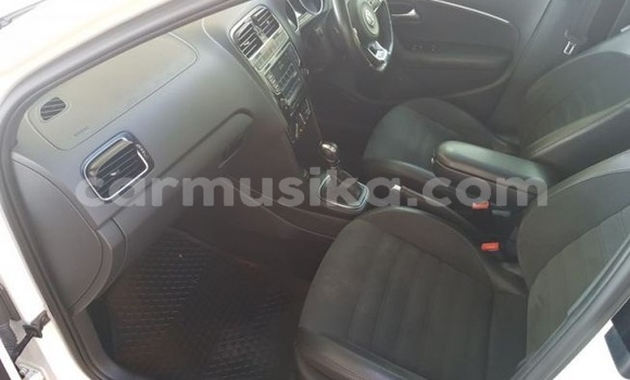 Tenga Tsaru Volkswagen Polo GTI Chena Mota in Beitbridge in Matabeleland South Tenga Tsaru Volkswagen Polo GTI Chena Mota in Beitbridge in Matabeleland South