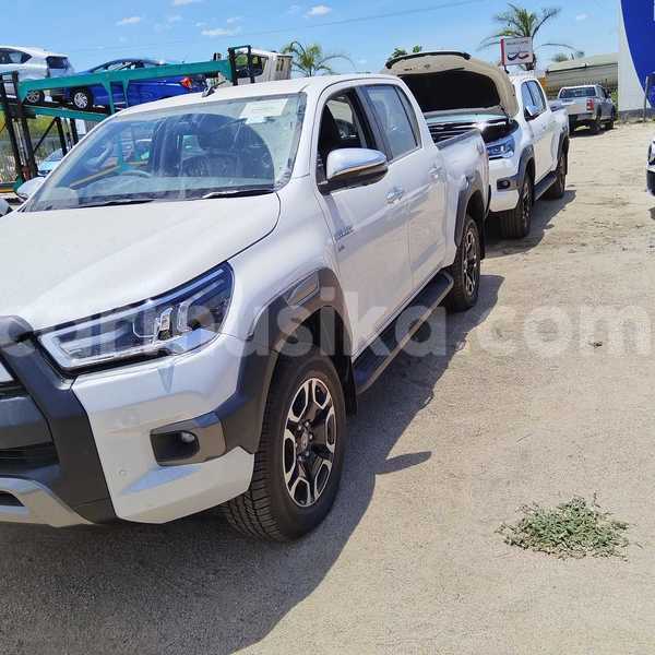 Big with watermark toyota hilux harare belvedere 34258