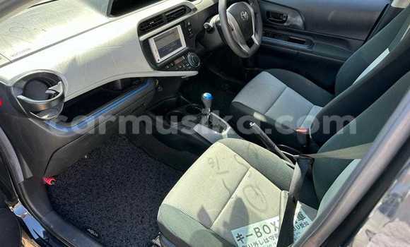 Tenga Tsaru Toyota Hiace Chena Mota in Borrowdale in Harare Tenga Tsaru Toyota Hiace Chena Mota in Borrowdale in Harare