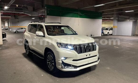 Tenga Tsaru Toyota Land Cruiser Chena Mota in Chegutu in Dunhu reMashonaland yeMadokero Tenga Tsaru Toyota Land Cruiser Chena Mota in Chegutu in Dunhu reMashonaland yeMadokero