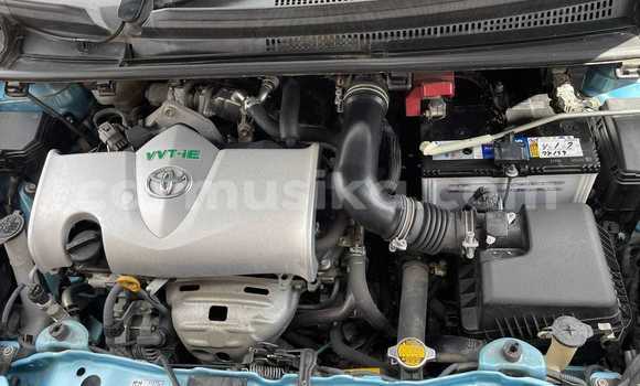 Tenga Tsaru Toyota Vitz Bhuruu Mota in Bindura in Mashonaland yePakati Tenga Tsaru Toyota Vitz Bhuruu Mota in Bindura in Mashonaland yePakati