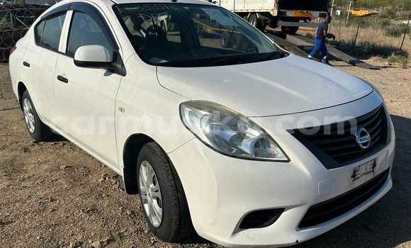 Nunua Ilio tumika Nissan Latio Nyeupe Gari ndani ya Bindura nchini Mashonaland Central