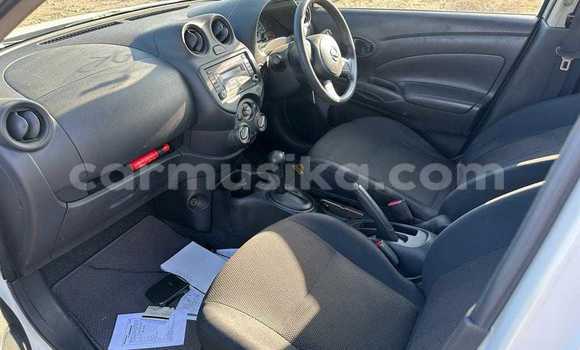 Tenga Tsaru Nissan Latio Chena Mota in Bindura in Mashonaland yePakati Tenga Tsaru Nissan Latio Chena Mota in Bindura in Mashonaland yePakati