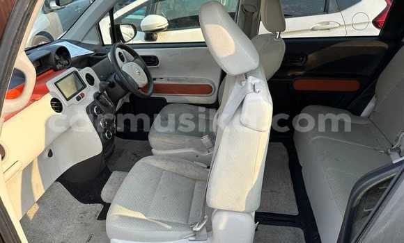 Tenga Tsaru Toyota Porte Nhema Mota in Bindura in Mashonaland yePakati Tenga Tsaru Toyota Porte Nhema Mota in Bindura in Mashonaland yePakati