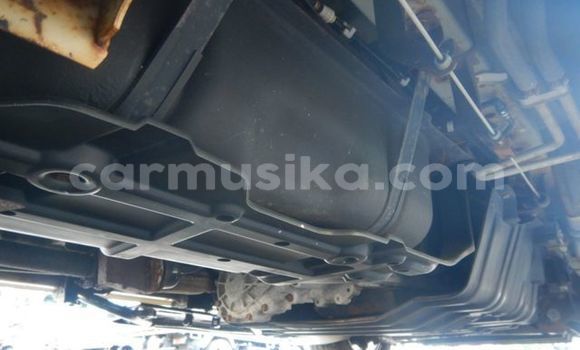 Acheter Occasion Voiture Nissan Caravan Blanc à Beitbridge, Matabeleland South Acheter Occasion Voiture Nissan Caravan Blanc à Beitbridge, Matabeleland South