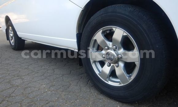 Acheter Occasion Voiture Nissan Caravan Blanc à Beitbridge, Matabeleland South Acheter Occasion Voiture Nissan Caravan Blanc à Beitbridge, Matabeleland South