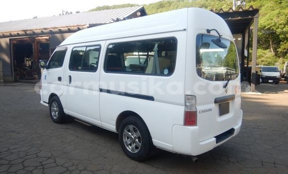 Acheter Occasion Voiture Nissan Caravan Blanc à Beitbridge, Matabeleland South Acheter Occasion Voiture Nissan Caravan Blanc à Beitbridge, Matabeleland South