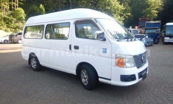 Acheter Occasion Voiture Nissan Caravan Blanc à Beitbridge, Matabeleland South Acheter Occasion Voiture Nissan Caravan Blanc à Beitbridge, Matabeleland South