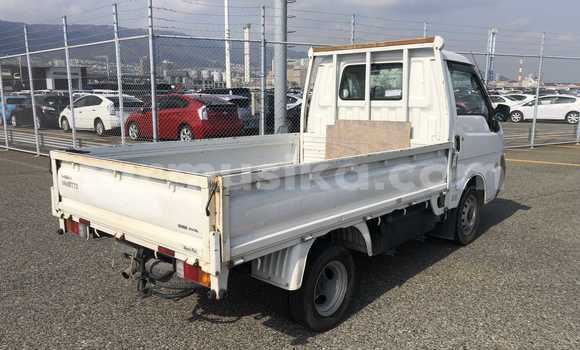 Buy Used Nissan Vanette White Car in Beitbridge in Matabeleland South Buy Used Nissan Vanette White Car in Beitbridge in Matabeleland South