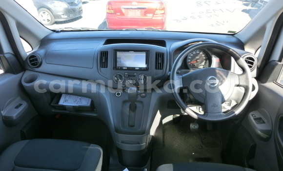 Buy Used Nissan NV200 Silver Car in Beitbridge in Matabeleland South Buy Used Nissan NV200 Silver Car in Beitbridge in Matabeleland South