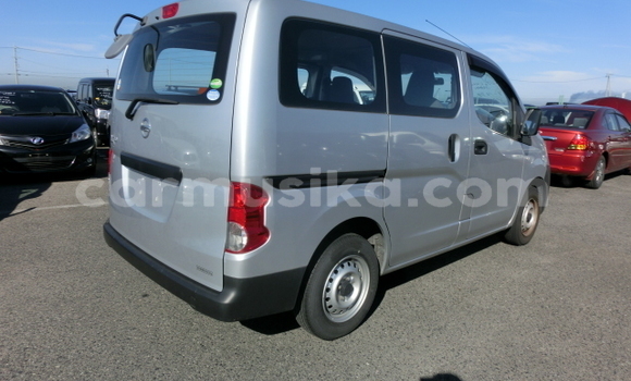 Buy Used Nissan NV200 Silver Car in Beitbridge in Matabeleland South Buy Used Nissan NV200 Silver Car in Beitbridge in Matabeleland South