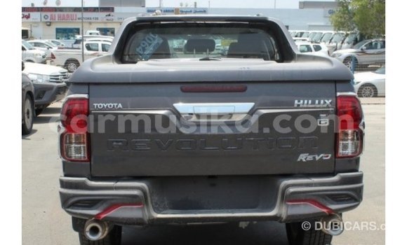 Acheter Import Voiture Toyota Hilux Autre à Import - Dubai, Harare Acheter Import Voiture Toyota Hilux Autre à Import - Dubai, Harare