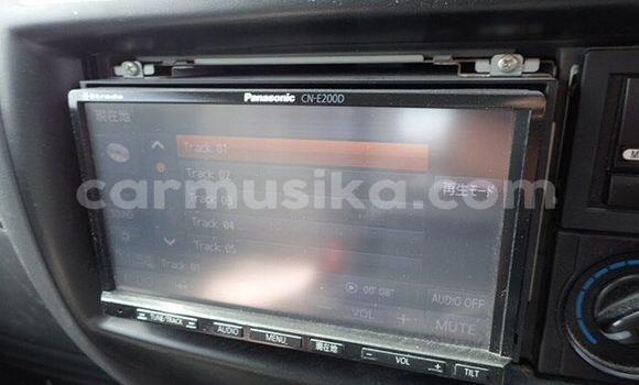 Acheter Occasion Voiture Nissan Vanette Blanc à Beitbridge, Matabeleland South Acheter Occasion Voiture Nissan Vanette Blanc à Beitbridge, Matabeleland South