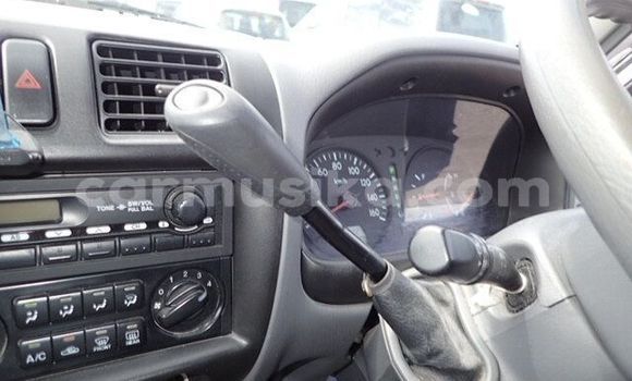 Acheter Occasion Voiture Nissan Vanette Blanc à Beitbridge, Matabeleland South Acheter Occasion Voiture Nissan Vanette Blanc à Beitbridge, Matabeleland South
