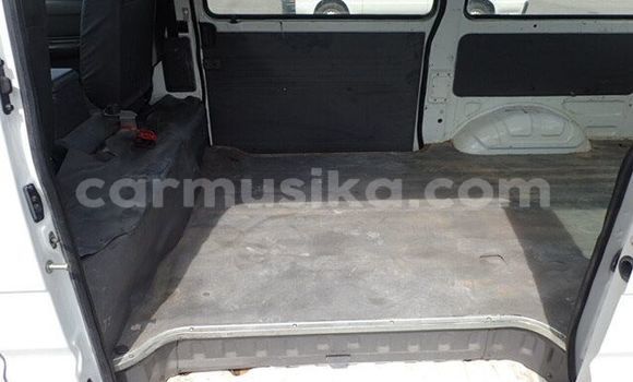 Acheter Occasion Voiture Nissan Vanette Blanc à Beitbridge, Matabeleland South Acheter Occasion Voiture Nissan Vanette Blanc à Beitbridge, Matabeleland South