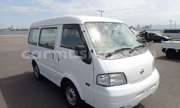Acheter Occasion Voiture Nissan Vanette Blanc à Beitbridge, Matabeleland South Acheter Occasion Voiture Nissan Vanette Blanc à Beitbridge, Matabeleland South