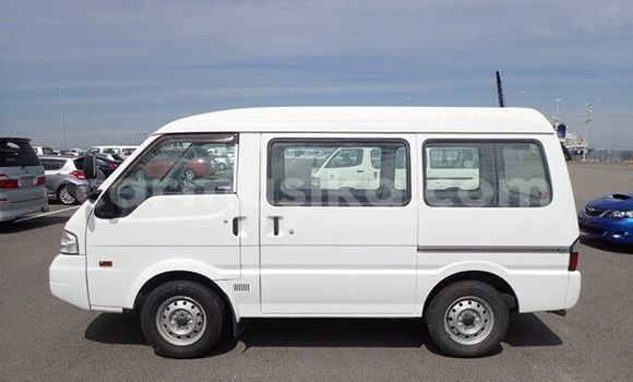 Acheter Occasion Voiture Nissan Vanette Blanc à Beitbridge, Matabeleland South Acheter Occasion Voiture Nissan Vanette Blanc à Beitbridge, Matabeleland South
