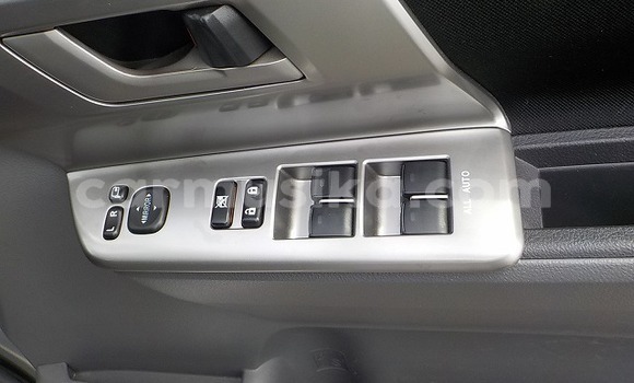 Buy Used Toyota Noah Silver Car in Beitbridge in Matabeleland South Buy Used Toyota Noah Silver Car in Beitbridge in Matabeleland South