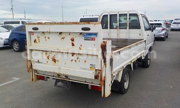 Tenga Tsaru Toyota LITEACE Chena Rori in Beitbridge in Matabeleland South Tenga Tsaru Toyota LITEACE Chena Rori in Beitbridge in Matabeleland South