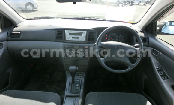 Nunua Ilio tumika Toyota Corolla Fedha Gari ndani ya Beitbridge nchini Matabeleland Kusini Nunua Ilio tumika Toyota Corolla Fedha Gari ndani ya Beitbridge nchini Matabeleland Kusini