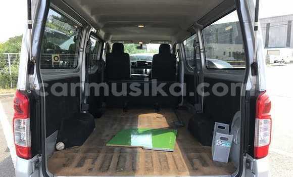 Buy Used Nissan NV350 Caravan Silver Car in Beitbridge in Matabeleland South Buy Used Nissan NV350 Caravan Silver Car in Beitbridge in Matabeleland South