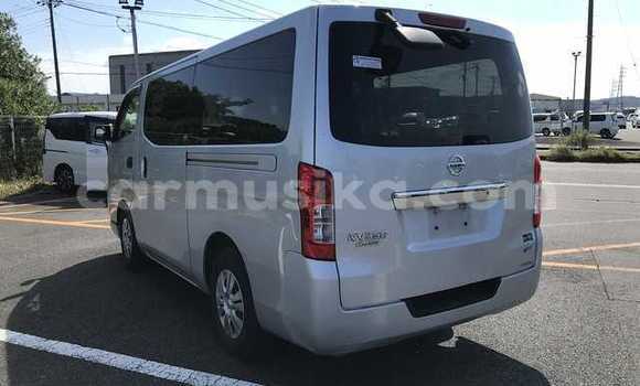 Buy Used Nissan NV350 Caravan Silver Car in Beitbridge in Matabeleland South Buy Used Nissan NV350 Caravan Silver Car in Beitbridge in Matabeleland South