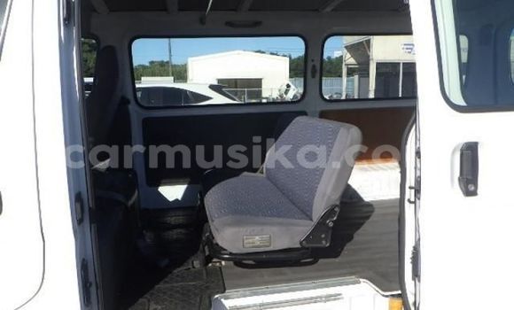 Buy Used Nissan Caravan White Car in Beitbridge in Matabeleland South Buy Used Nissan Caravan White Car in Beitbridge in Matabeleland South