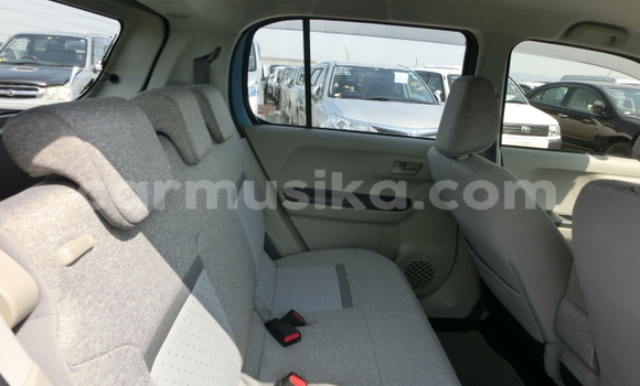 Nunua Ilio tumika Toyota Passo Nyingine Gari ndani ya Beitbridge nchini Matabeleland Kusini Nunua Ilio tumika Toyota Passo Nyingine Gari ndani ya Beitbridge nchini Matabeleland Kusini