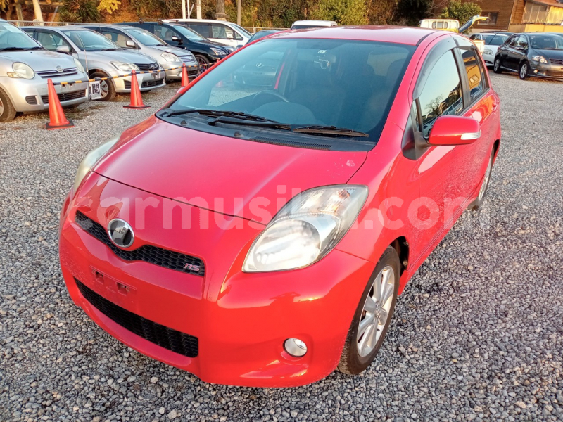 Big with watermark toyota vitz matabeleland south beitbridge 34302