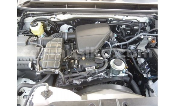 Buy Import Toyota Prado White Car in Import - Dubai in Harare Buy Import Toyota Prado White Car in Import - Dubai in Harare