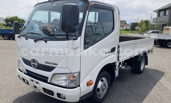 Nunua Ilio tumika Toyota Dyna Nyingine Lori ndani ya Beitbridge nchini Matabeleland Kusini Nunua Ilio tumika Toyota Dyna Nyingine Lori ndani ya Beitbridge nchini Matabeleland Kusini