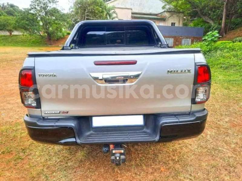 Big with watermark toyota hilux matabeleland south beitbridge 34305