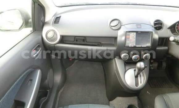 Buy Used Mazda Demio Green Car in Beitbridge in Matabeleland South Buy Used Mazda Demio Green Car in Beitbridge in Matabeleland South
