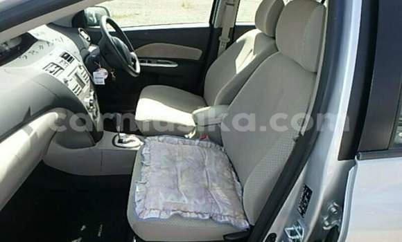 Nunua Ilio tumika Toyota Belta Fedha Gari ndani ya Beitbridge nchini Matabeleland Kusini Nunua Ilio tumika Toyota Belta Fedha Gari ndani ya Beitbridge nchini Matabeleland Kusini