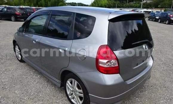Buy Used Honda Fit Silver Car in Beitbridge in Matabeleland South Buy Used Honda Fit Silver Car in Beitbridge in Matabeleland South