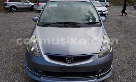 Buy Used Honda Fit Silver Car in Beitbridge in Matabeleland South Buy Used Honda Fit Silver Car in Beitbridge in Matabeleland South