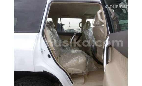 Tenga Imported Toyota Prado Chena Mota in Import - Dubai in Harare Tenga Imported Toyota Prado Chena Mota in Import - Dubai in Harare