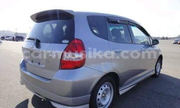 Buy Used Honda Fit Silver Car in Beitbridge in Matabeleland South Buy Used Honda Fit Silver Car in Beitbridge in Matabeleland South