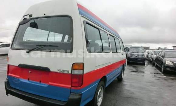 Acheter Occasion Voiture Toyota Hiace Autre à Beitbridge, Matabeleland South Acheter Occasion Voiture Toyota Hiace Autre à Beitbridge, Matabeleland South