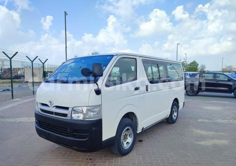 Big with watermark toyota hiace matabeleland south beitbridge 34323