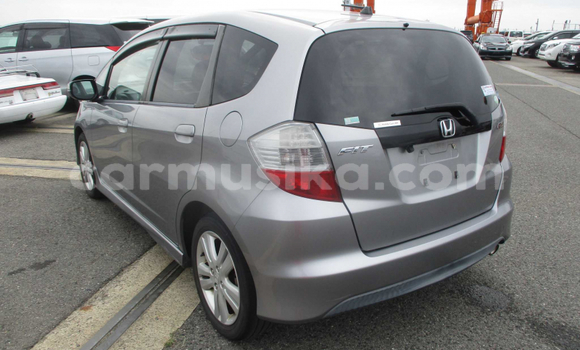 Acheter Occasion Voiture Honda Fit Gris à Beitbridge, Matabeleland South Acheter Occasion Voiture Honda Fit Gris à Beitbridge, Matabeleland South