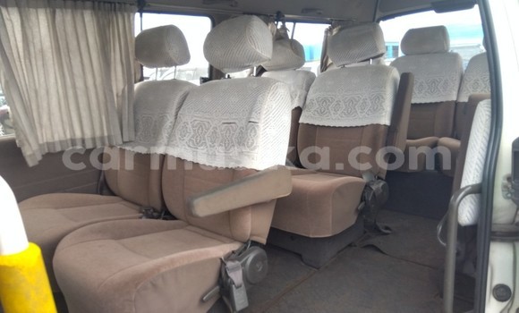 Tenga Tsaru Toyota Hiace Chena Mota in Beitbridge in Matabeleland South Tenga Tsaru Toyota Hiace Chena Mota in Beitbridge in Matabeleland South